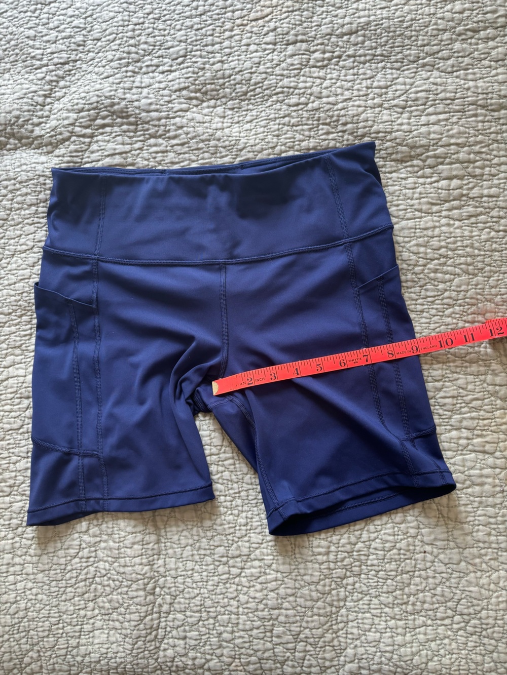 Athleta Navy Ultimate Stash II 7” Short L - Picture 10 of 11